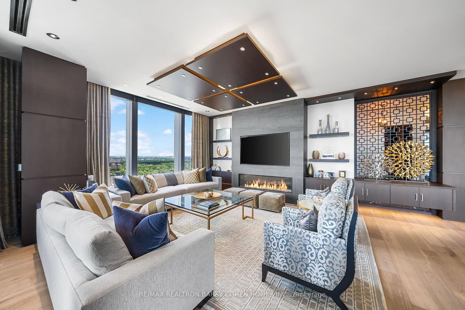 #4501 - 50 Yorkville Avenue