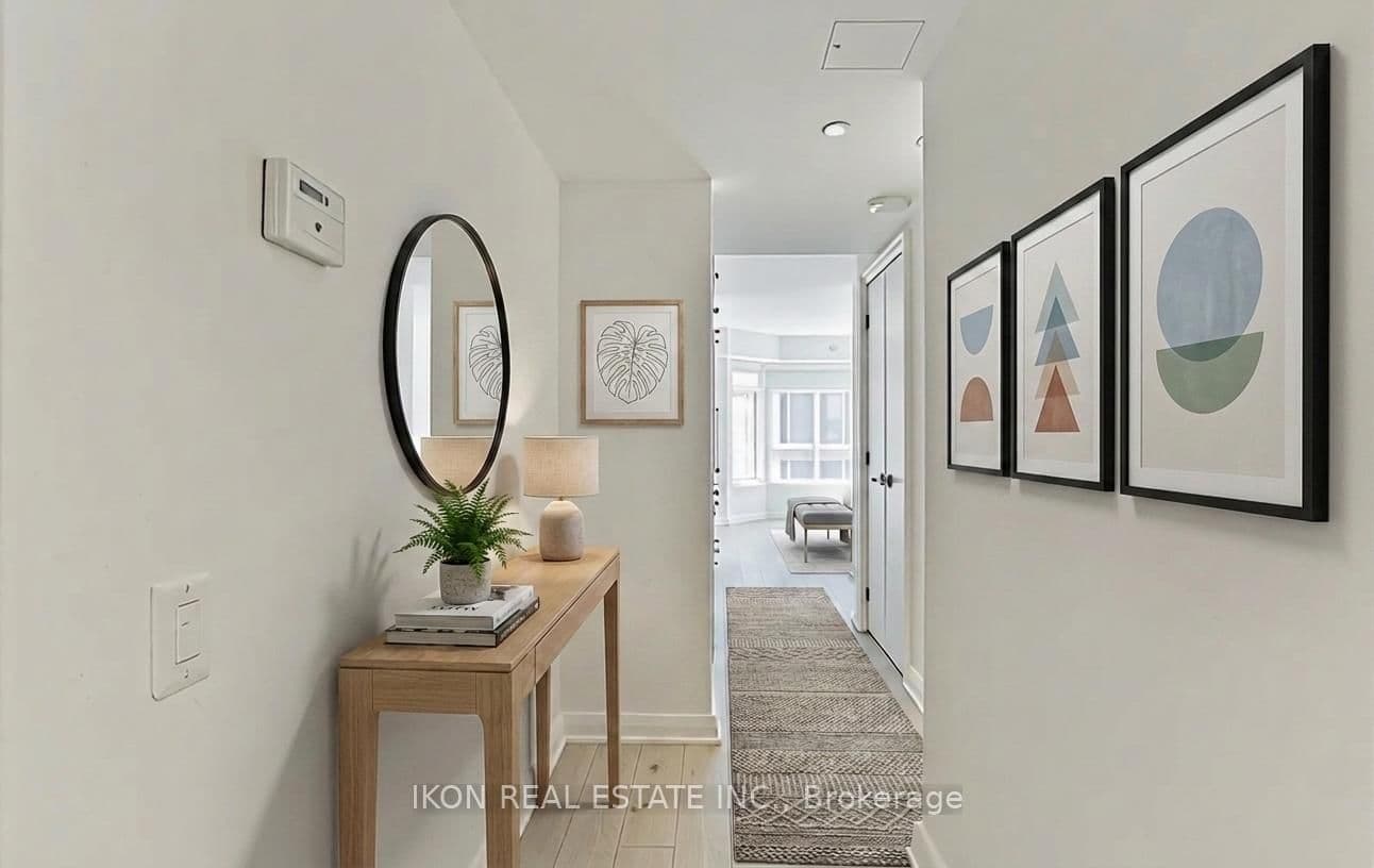#1013 - 155 Yorkville Avenue