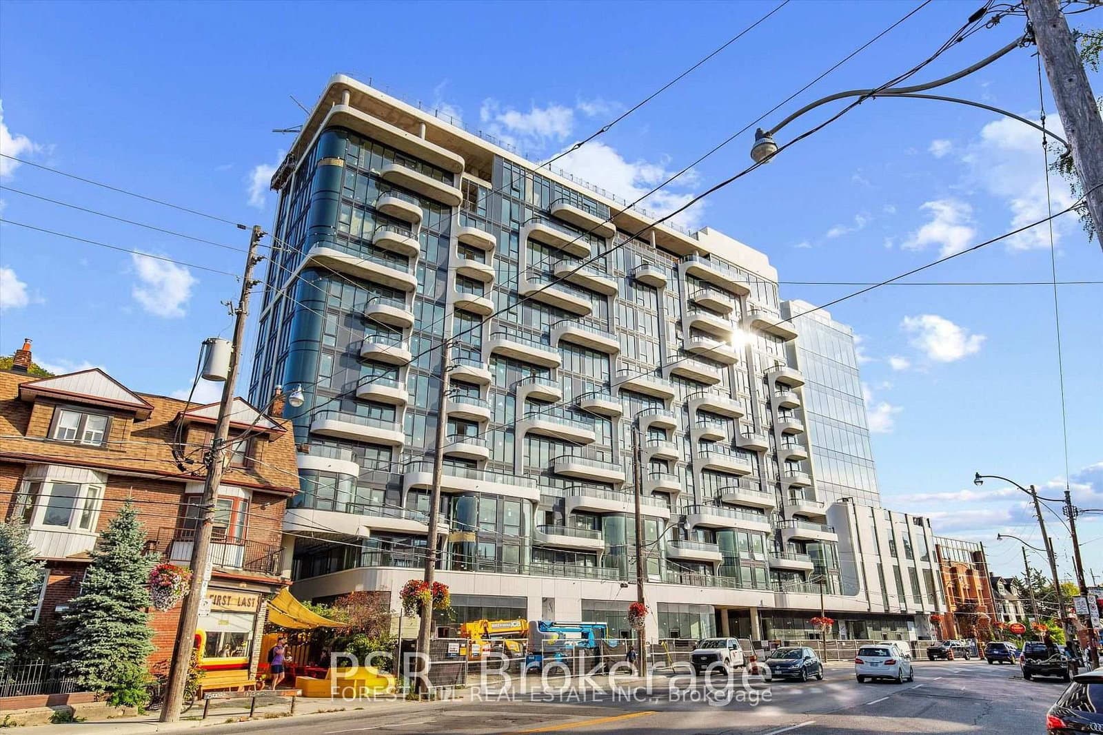 322 Dupont Street, Unit 402