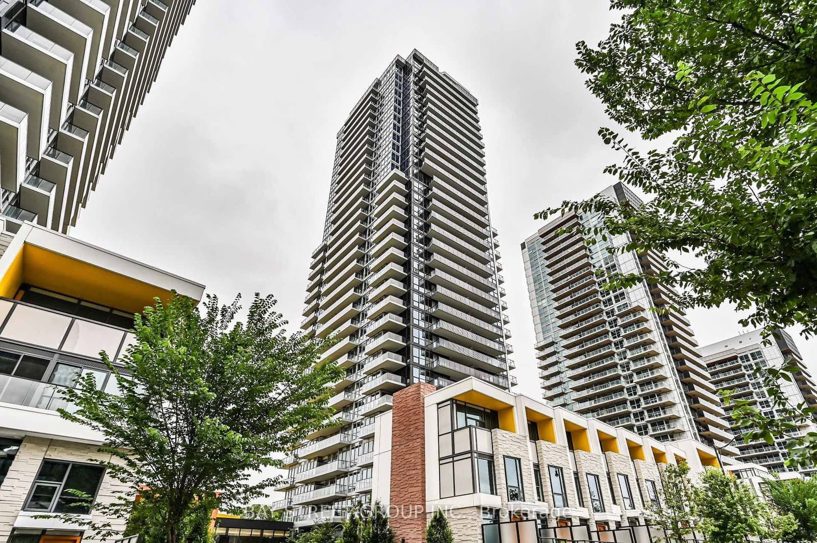 85 McMahon Drive, Unit 3808