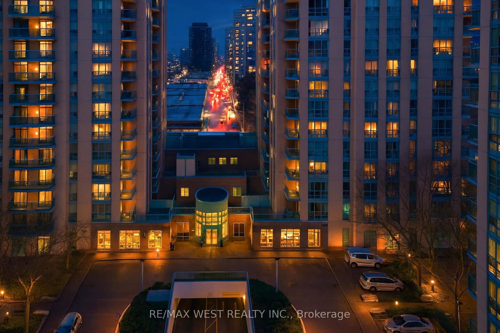 #216 - 22 Olive Avenue