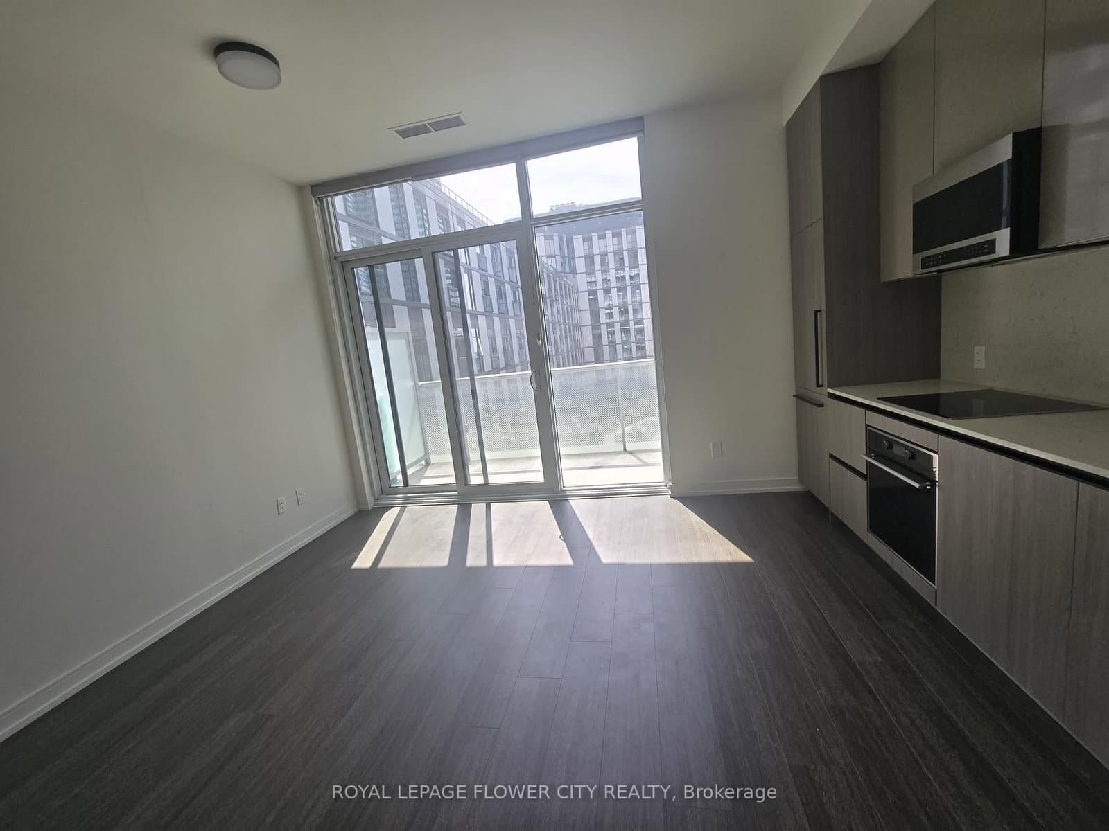 425 Front Street E, Unit 618