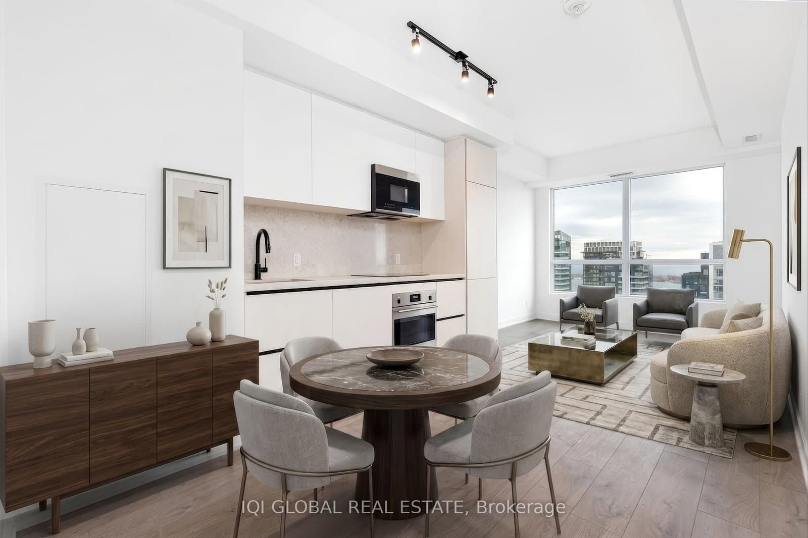 #5008 - 108 Peter Street