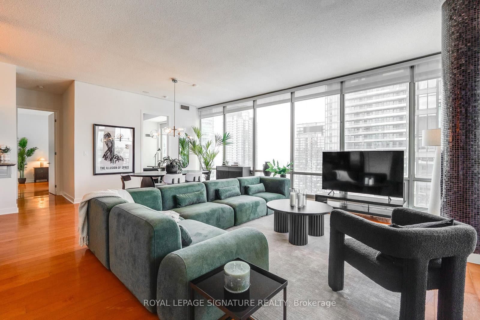 #3803 - 81 Navy Wharf Court