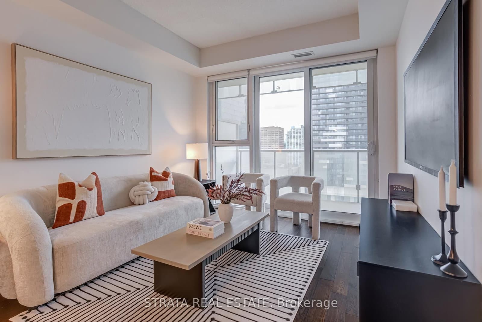 #1607 - 15 Lower Jarvis Street