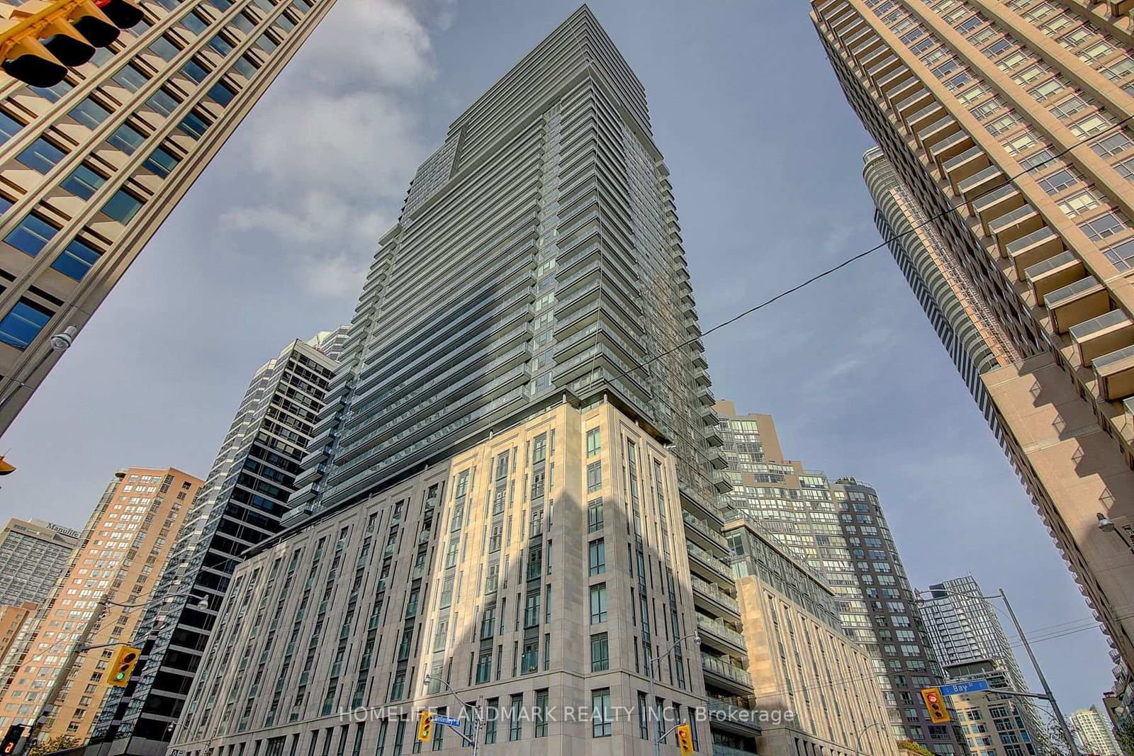 #1116 - 955 BAY Street