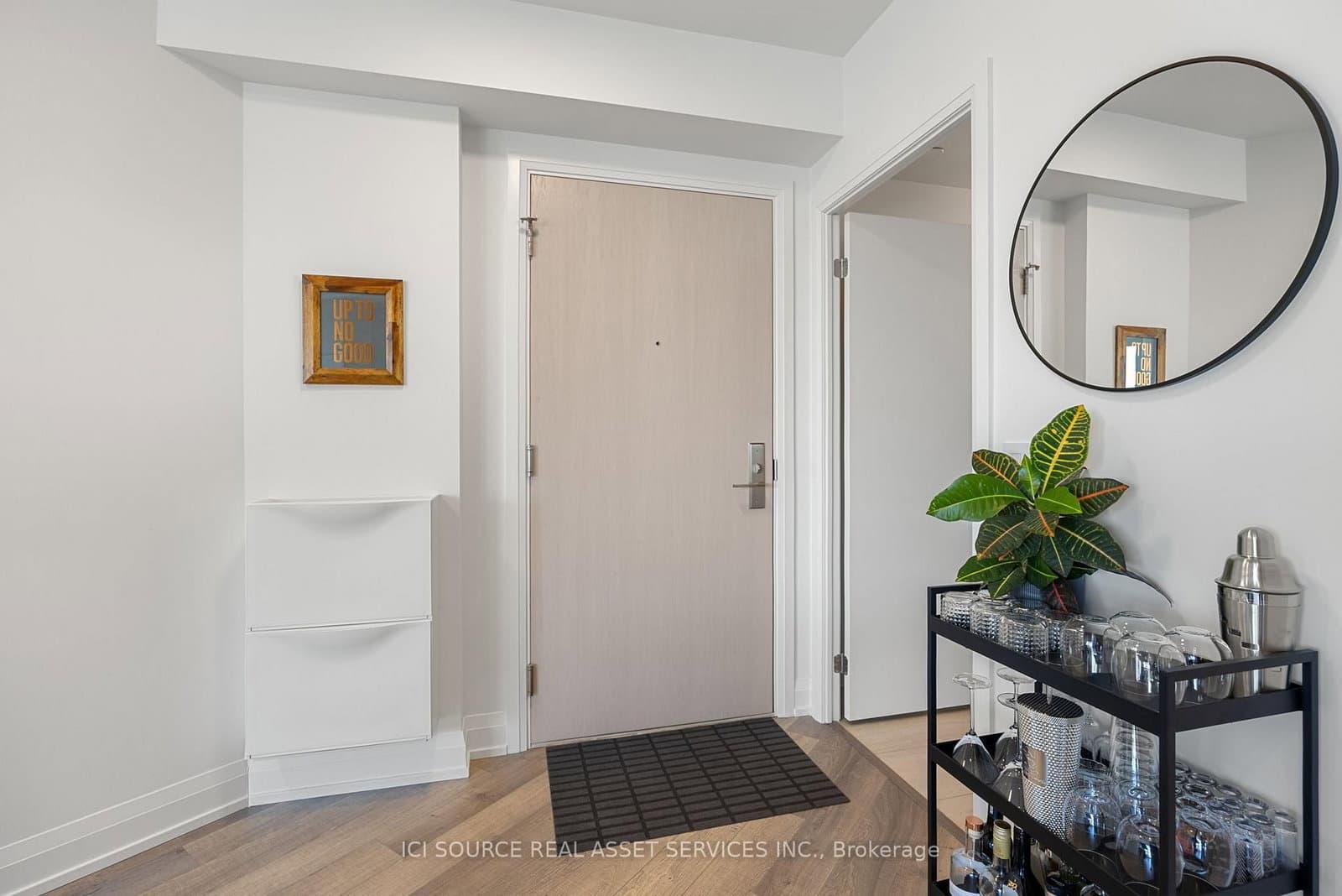 77 Mutual Street, Unit 3203