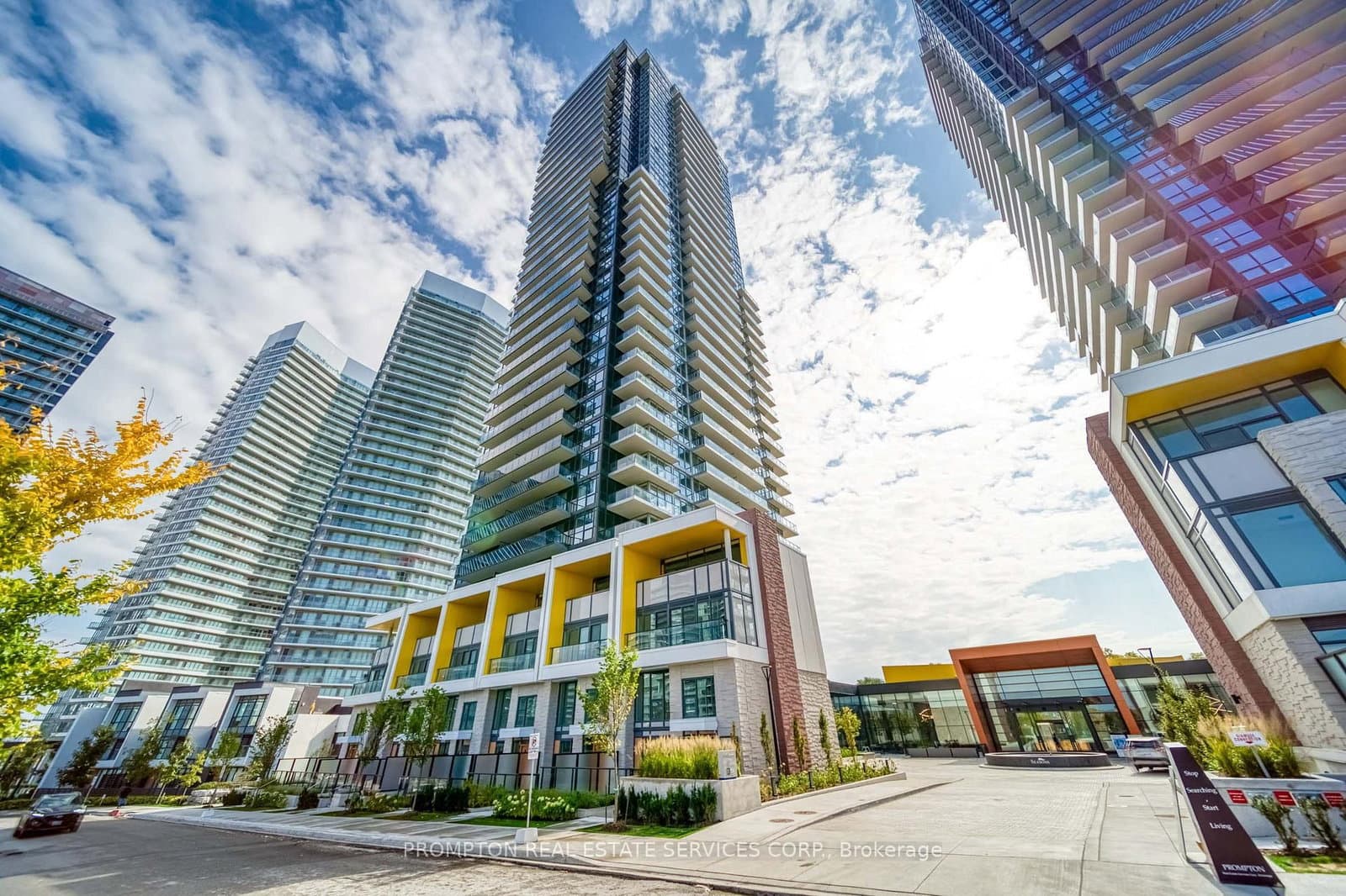 85 Mcmahon Drive, Unit 3302