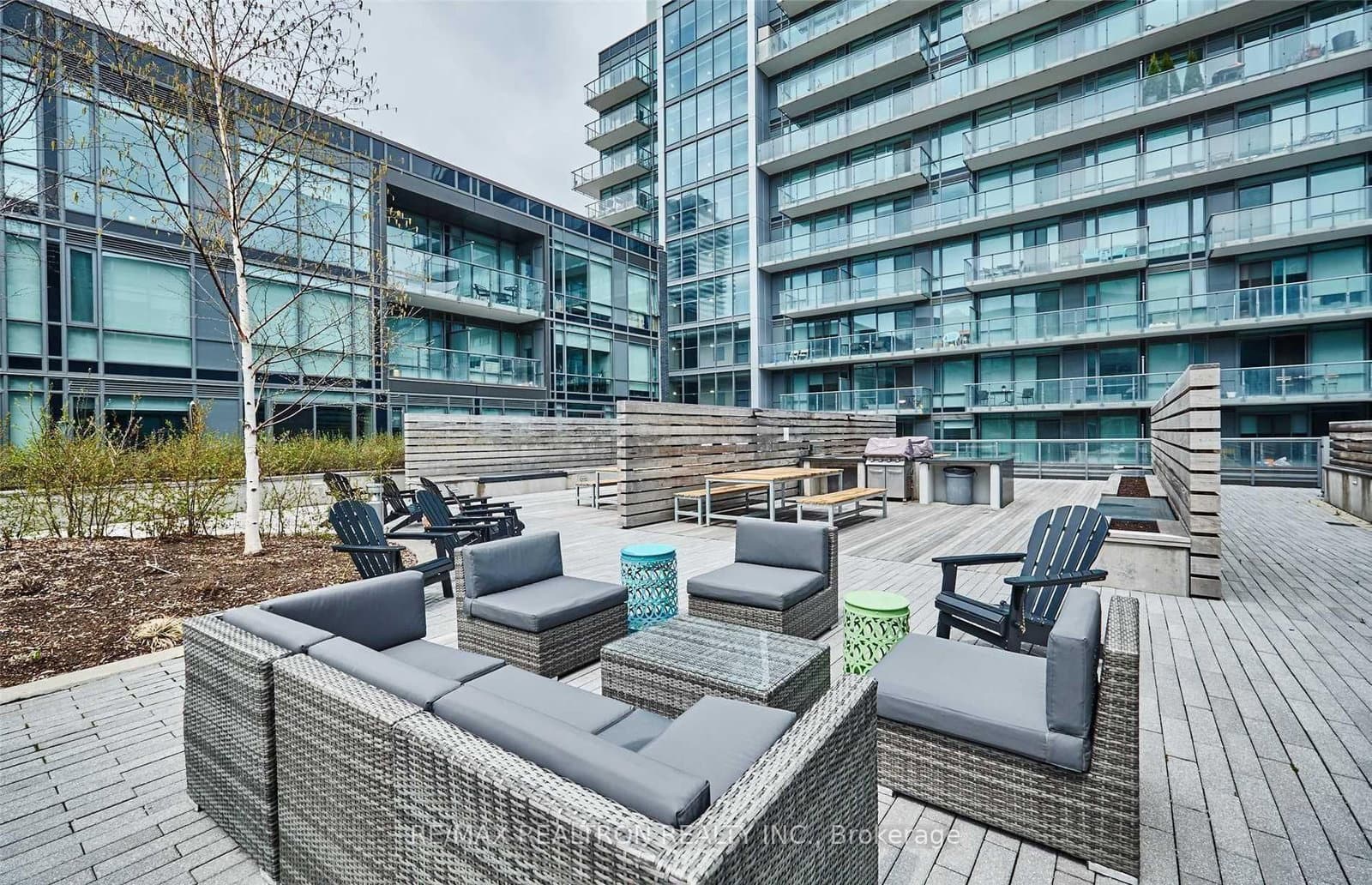 455 Front Street E, Unit S301