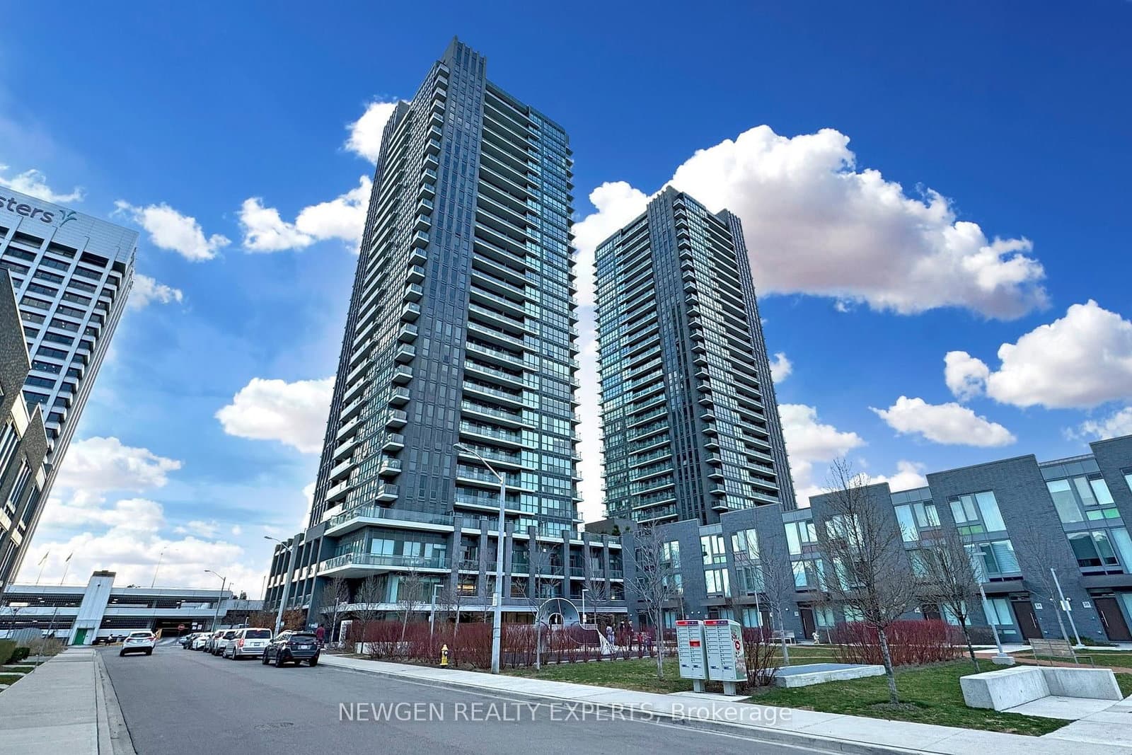 6 Sonic Way, Unit 2005