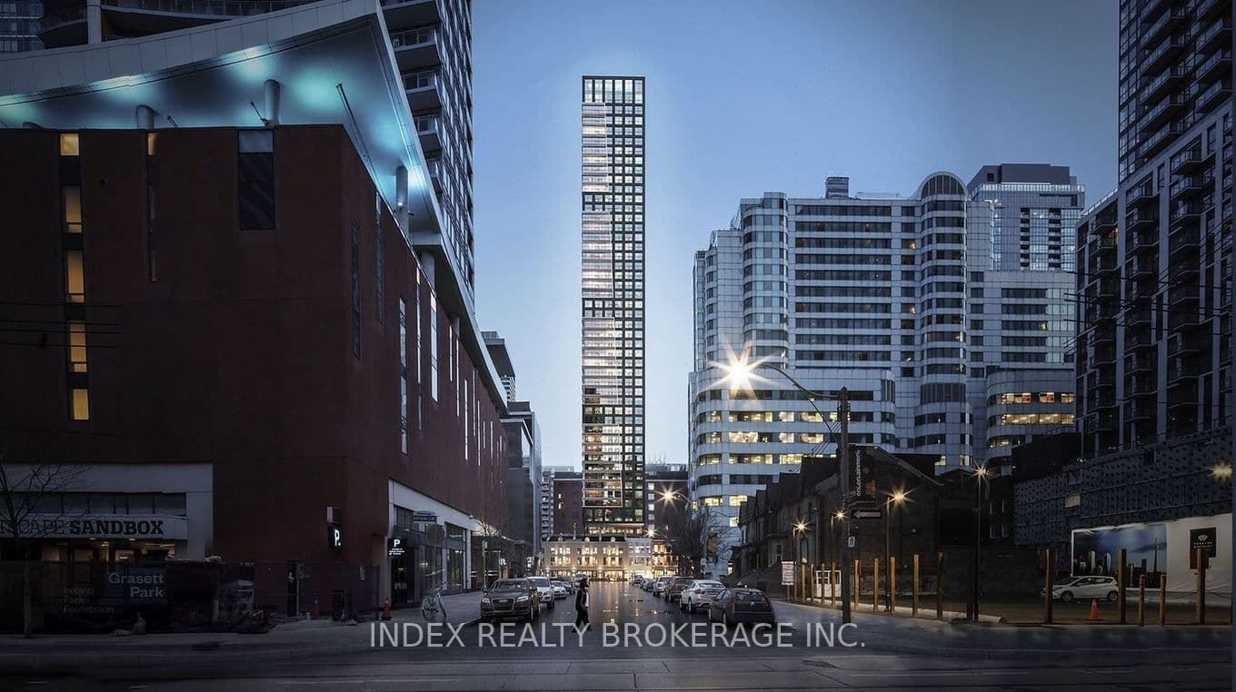327 King Street W, Unit 1401