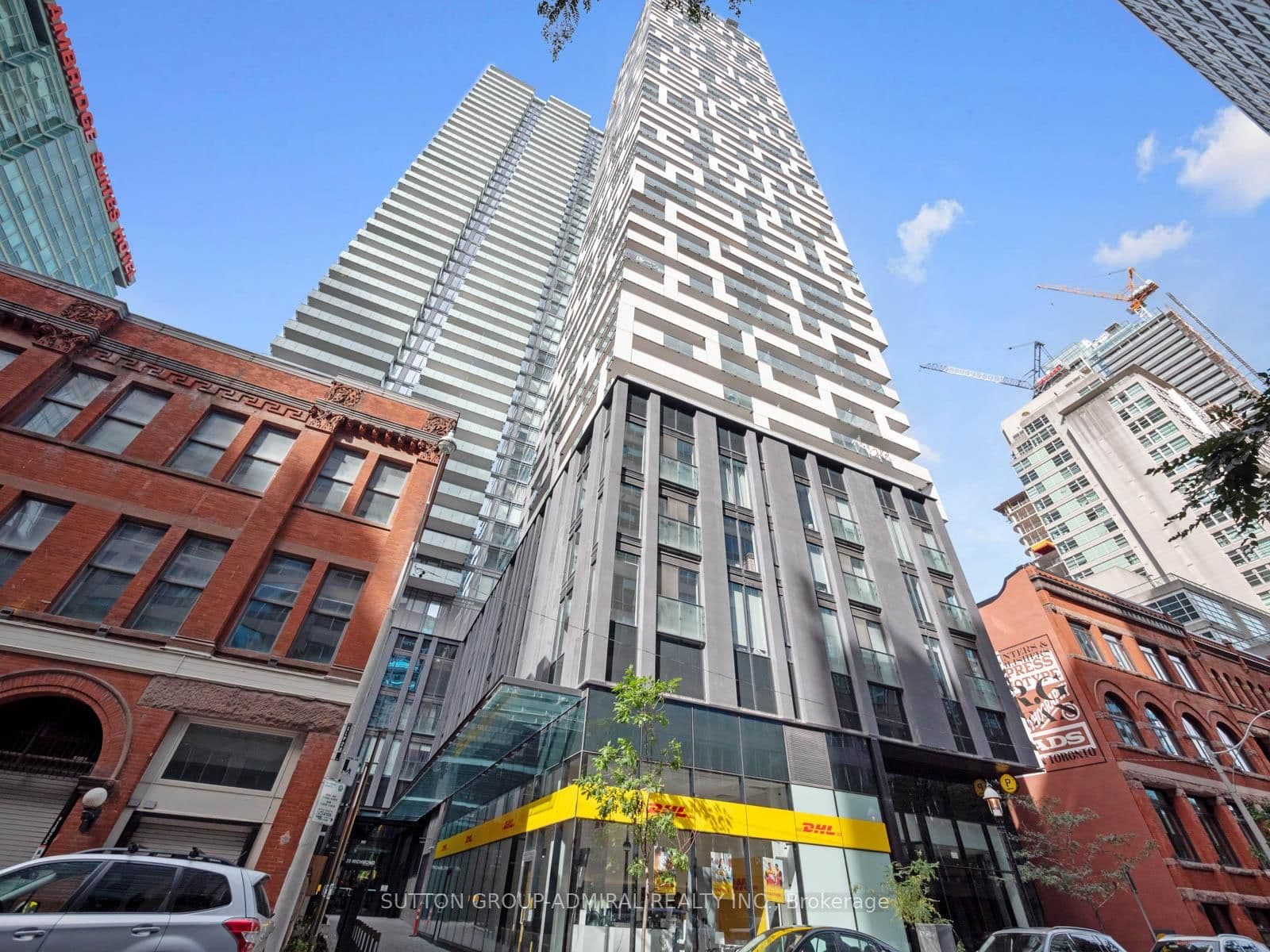 20 Lombard Street, Unit 4104