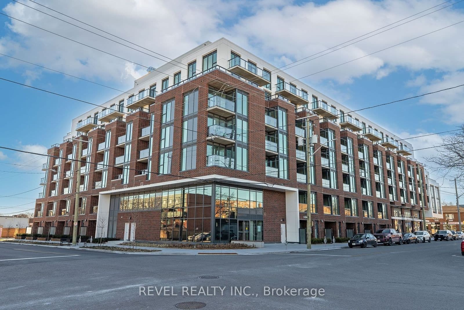201 Brock Street S, Unit 204