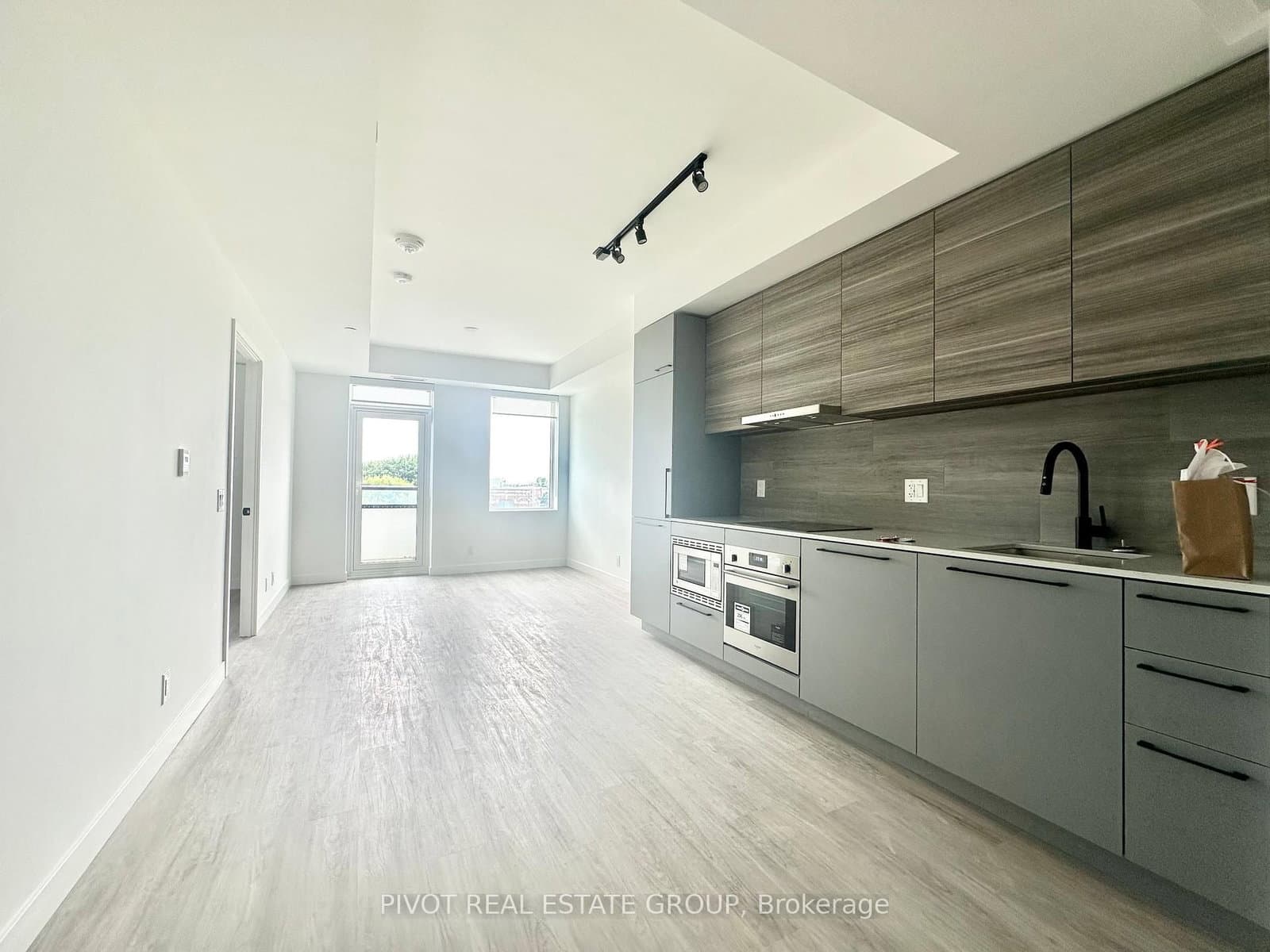 1050 Eastern Avenue, Unit 408