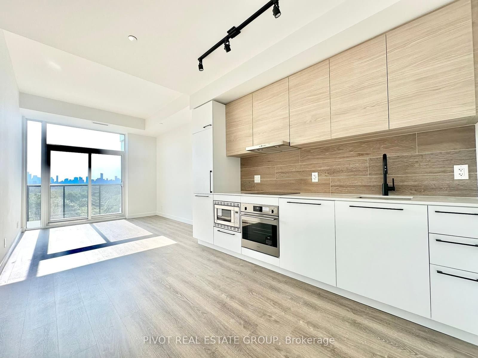 1050 Eastern Avenue, Unit 720