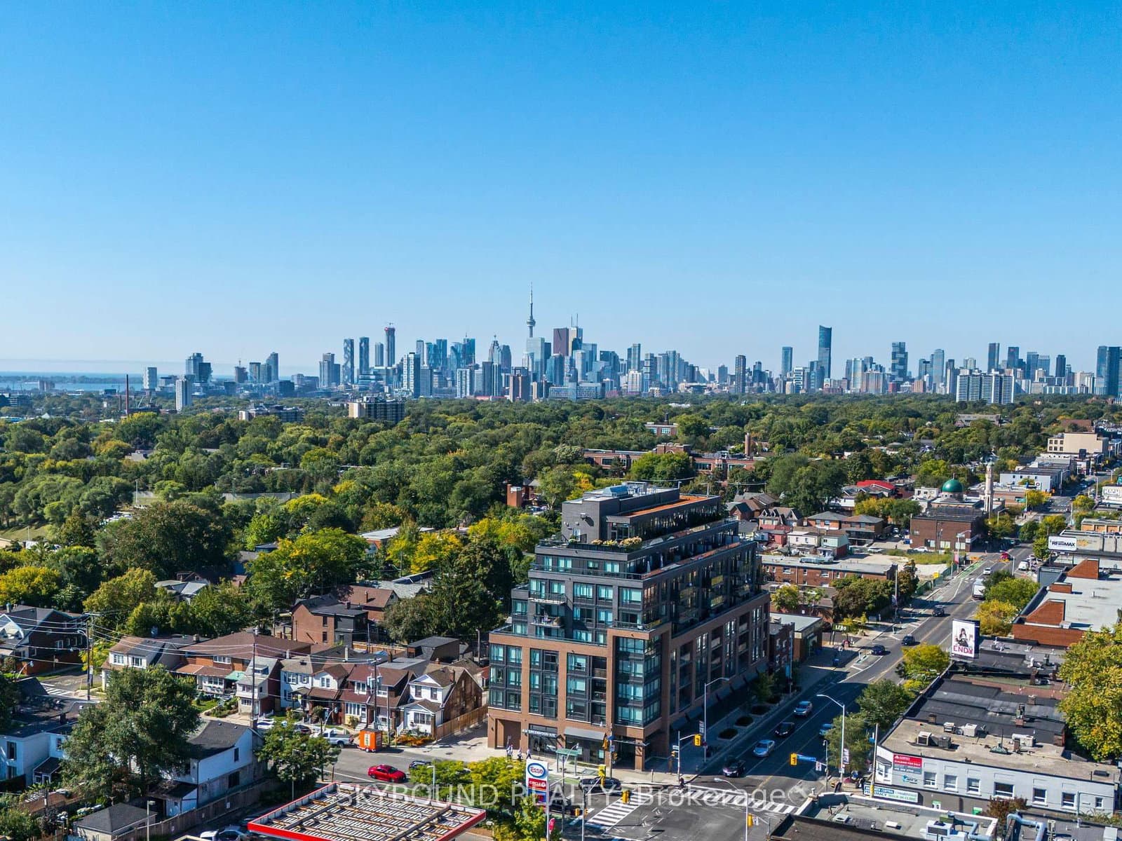 ## 703 - 630 Greenwood Avenue