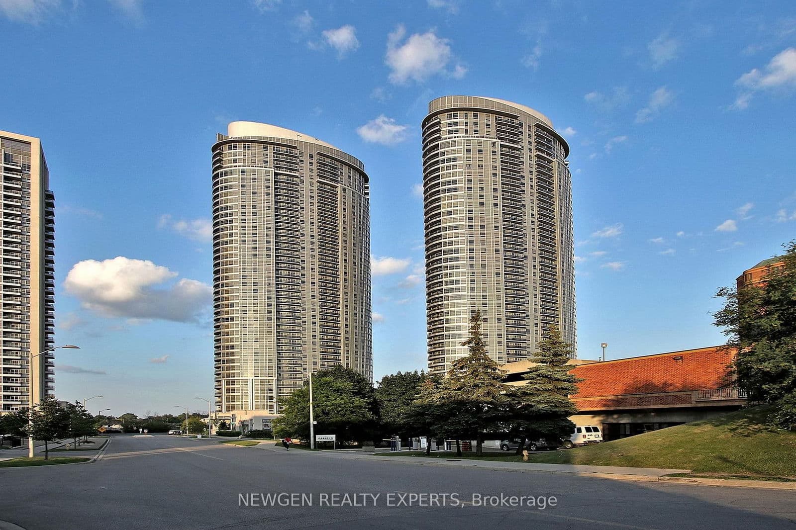 #1015 - 135 Village Green Square