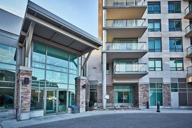 #1409 - 1215 Bayly Street