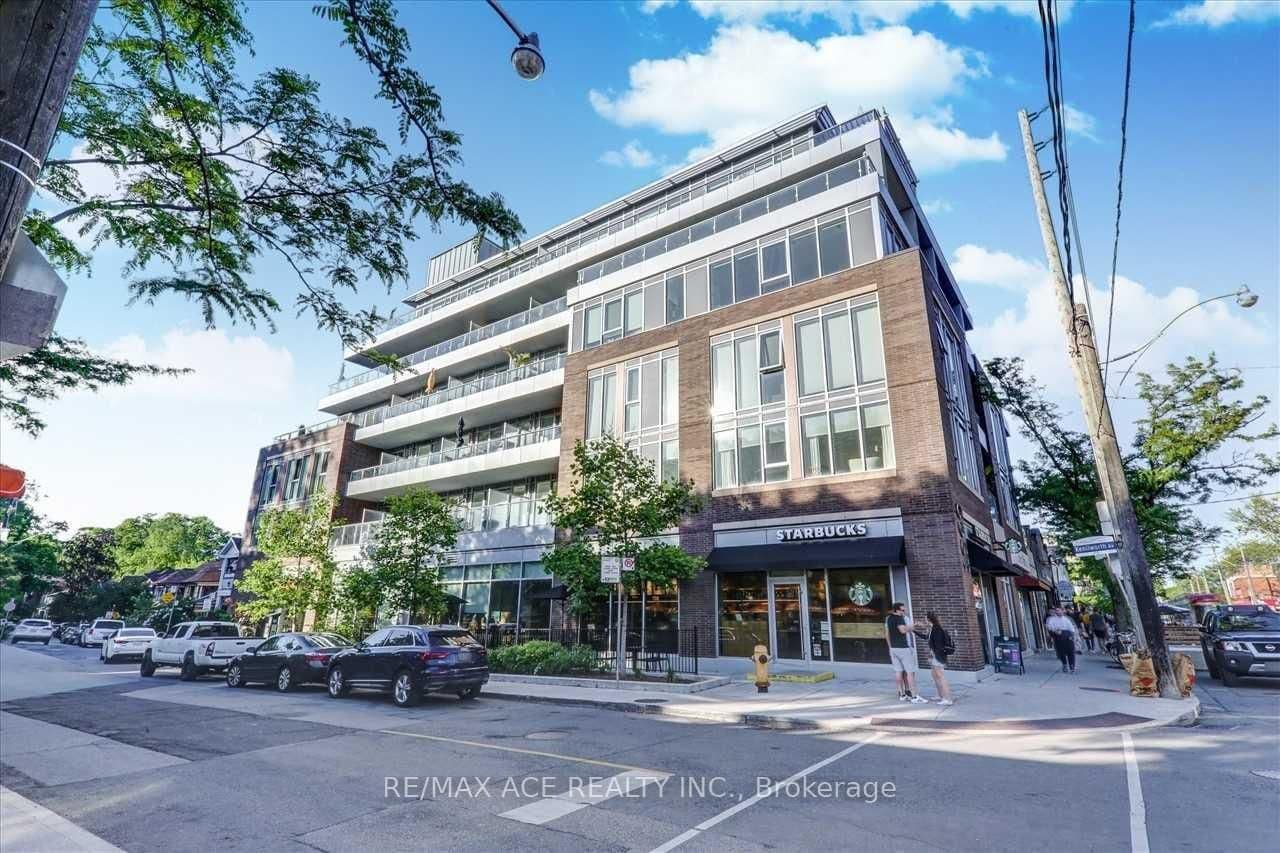 #206 - 1960 Queen Street
