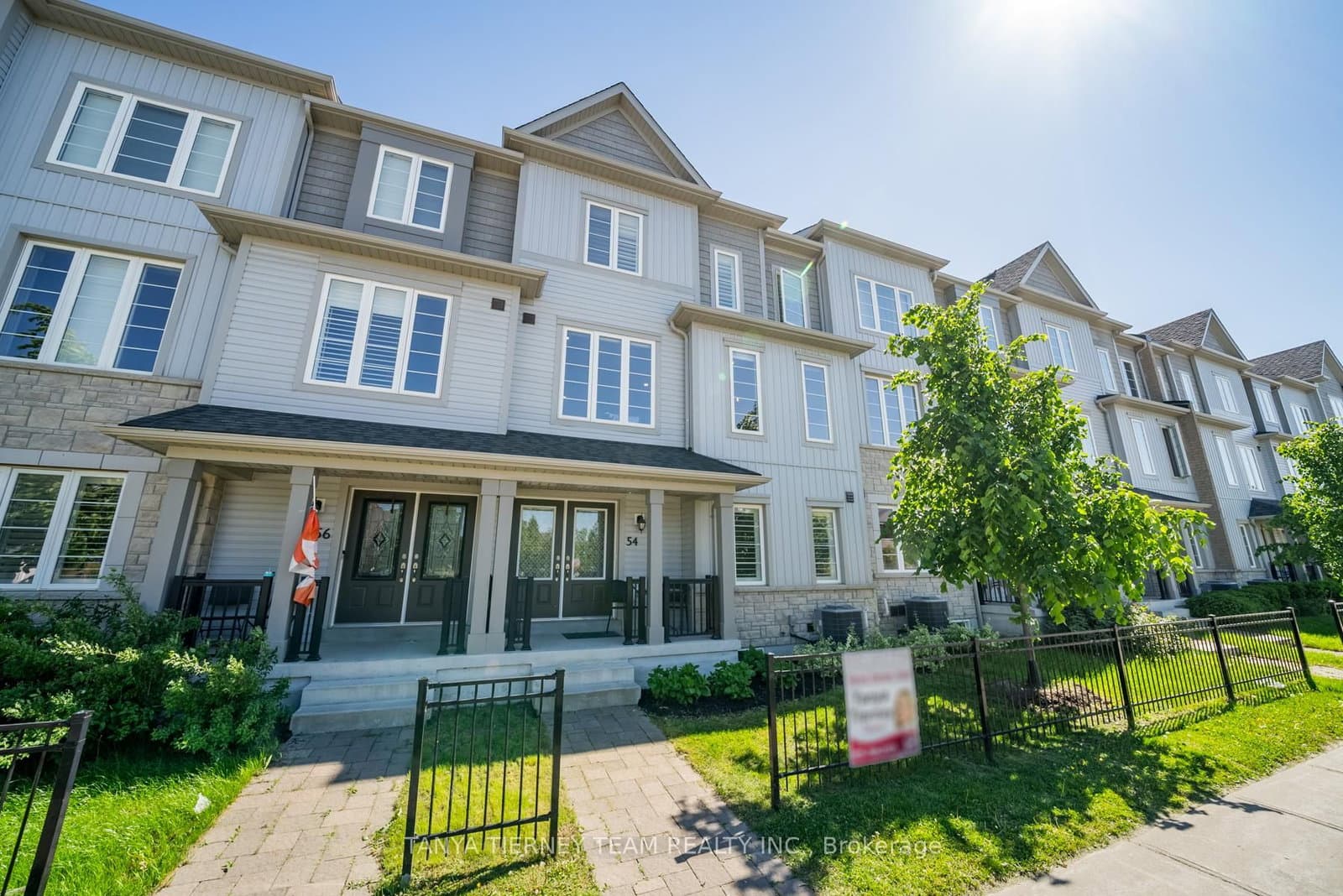 54 Westbury Way