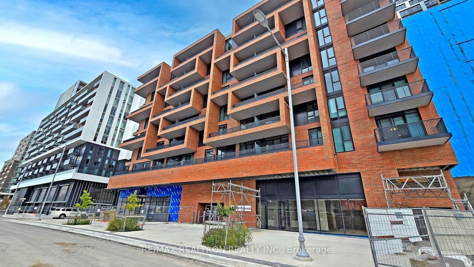 38 Simcoe Promenade, Unit 506