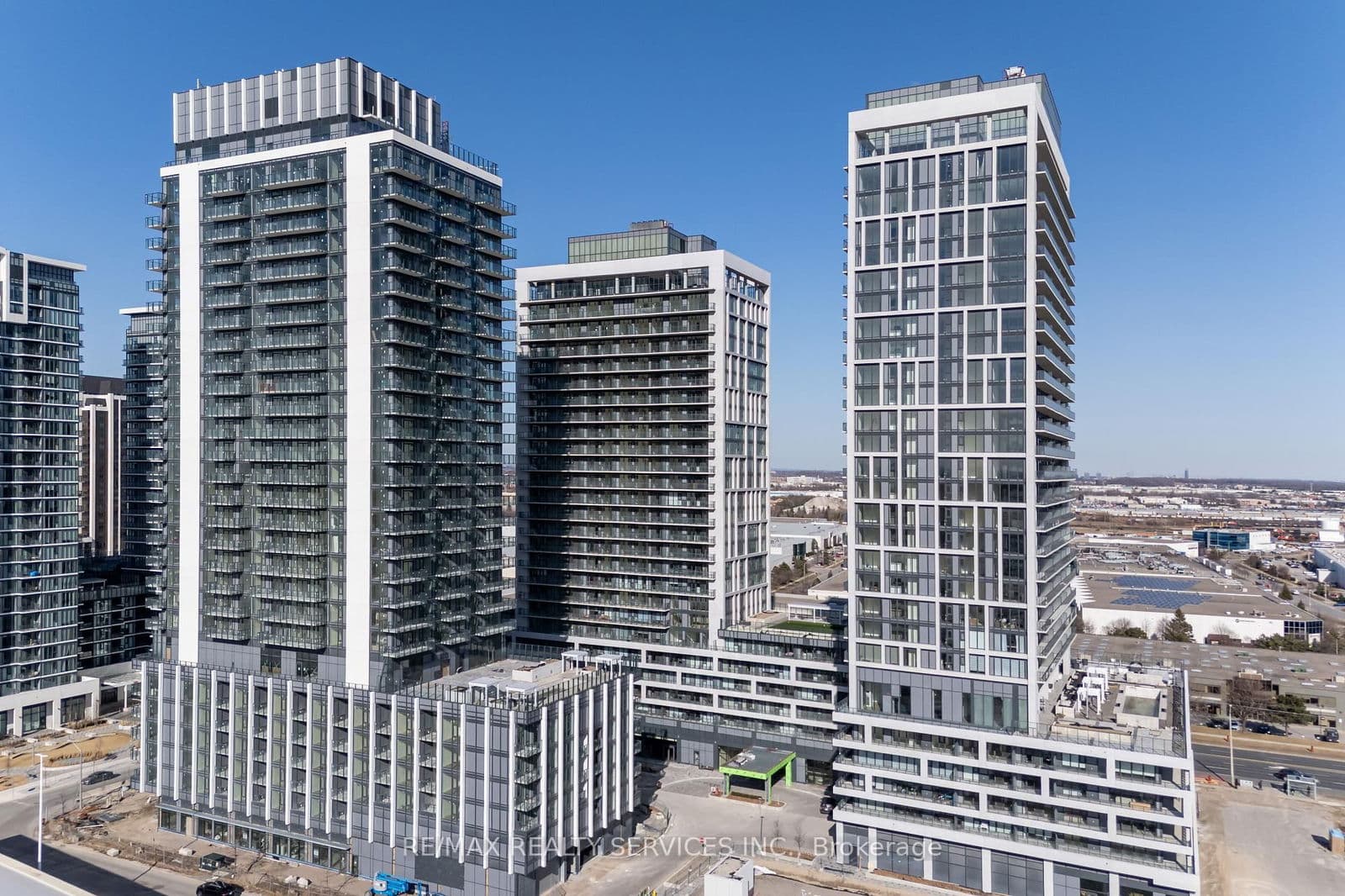 8960 Jane Street, Unit 1601