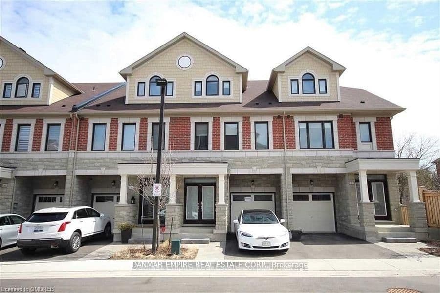 61 HIAWATHA Court