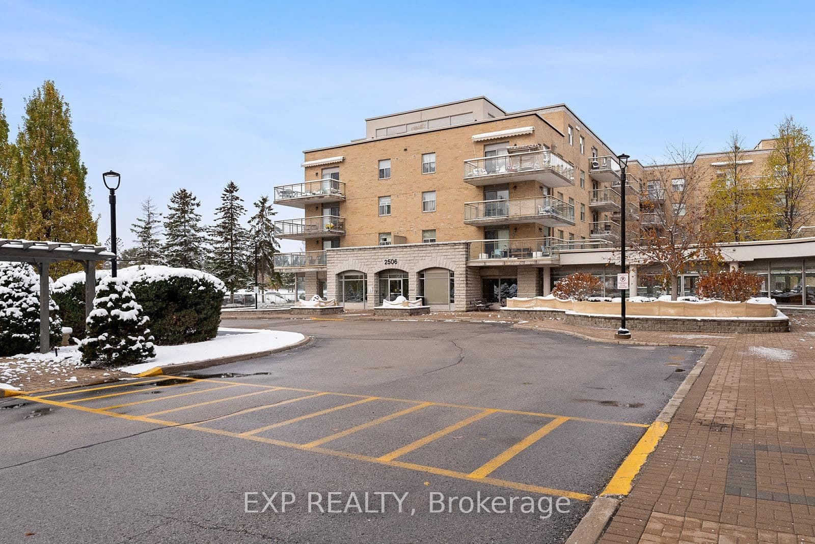 #210 - 2506 Rutherford Road