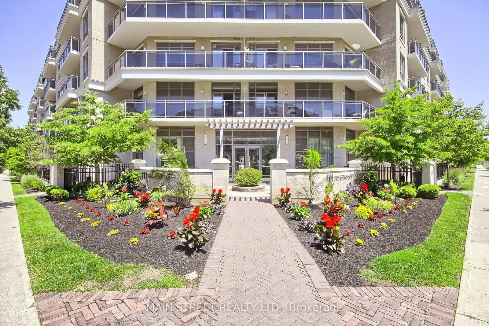 #619 - 111 Civic Square Gate