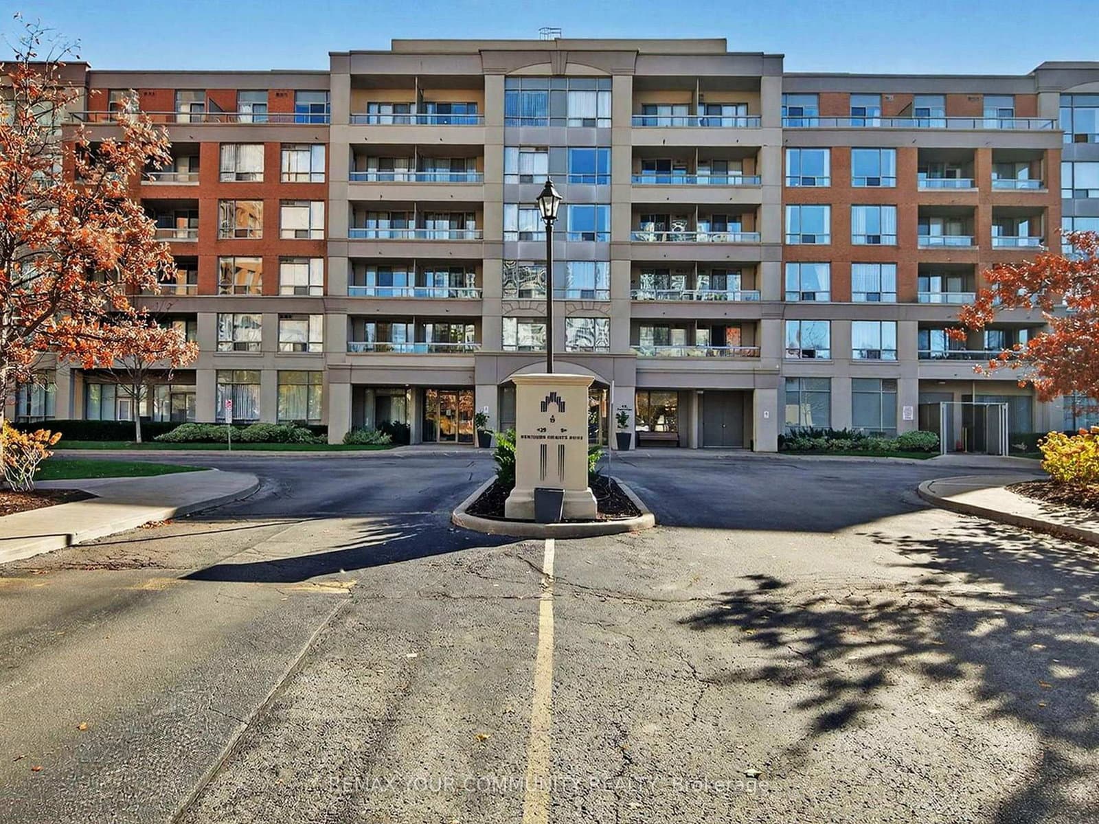 #412 - 19 Northern Heights Street
