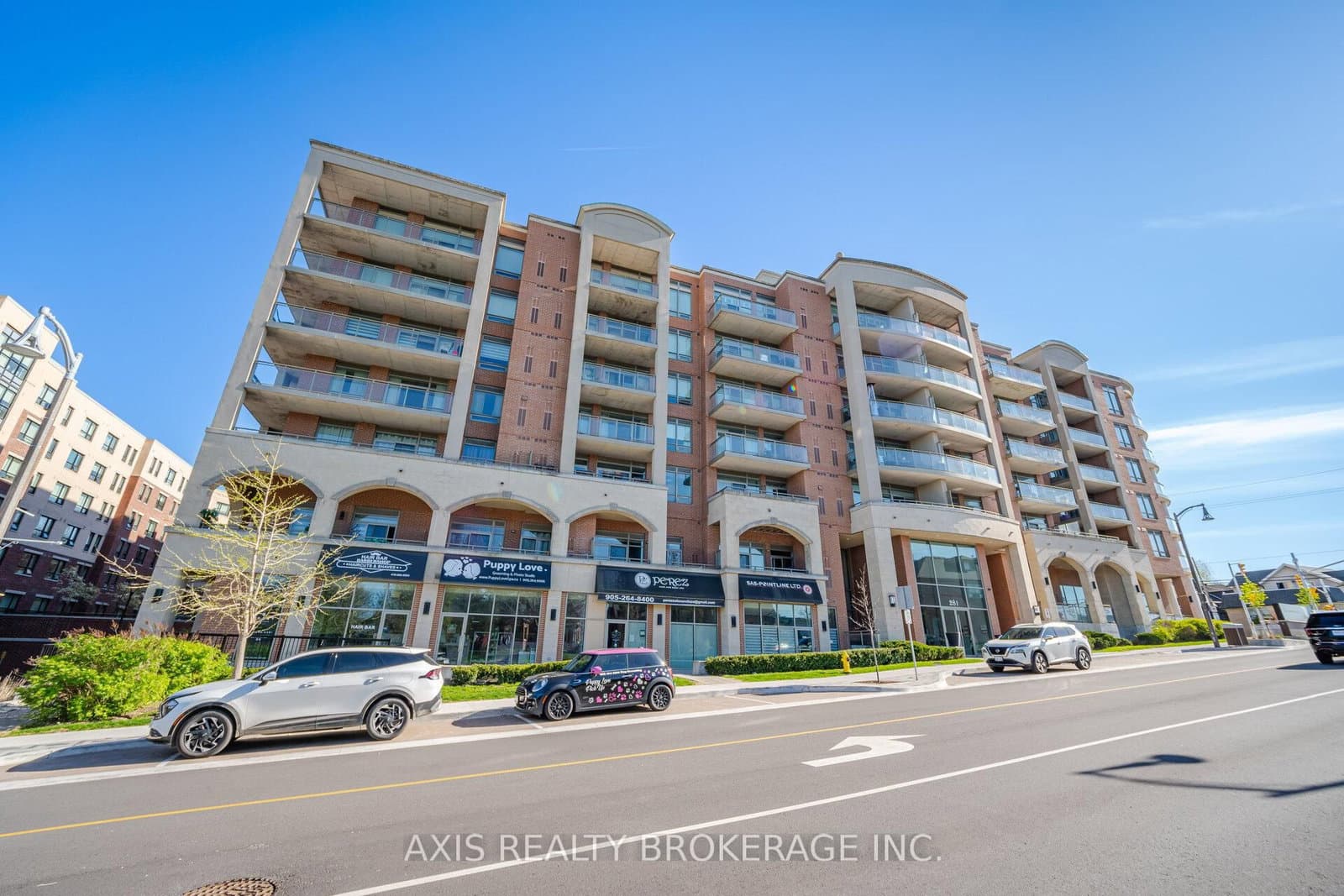 #434 - 281 Woodbridge Avenue