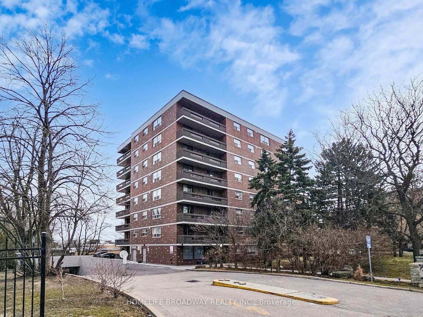 #504 - 7451 Yonge Street