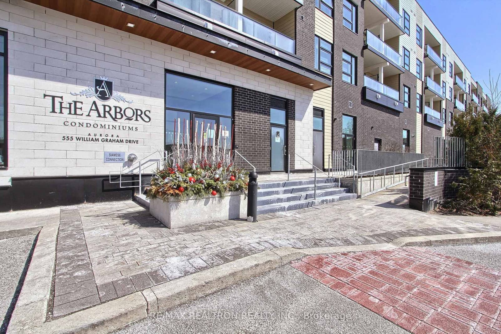 #242 - 555 William Graham Drive
