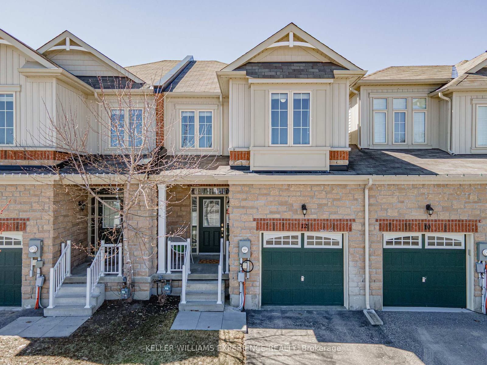 12 Greenwood Drive