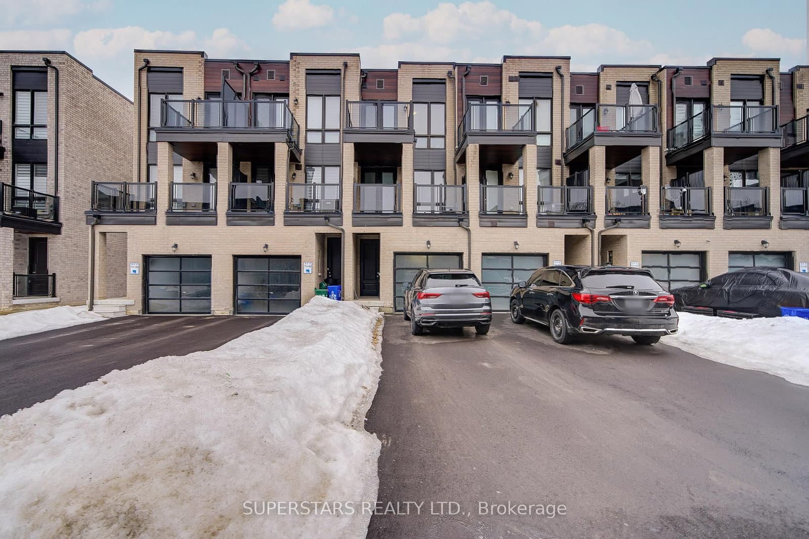 100 Stauffer Crescent