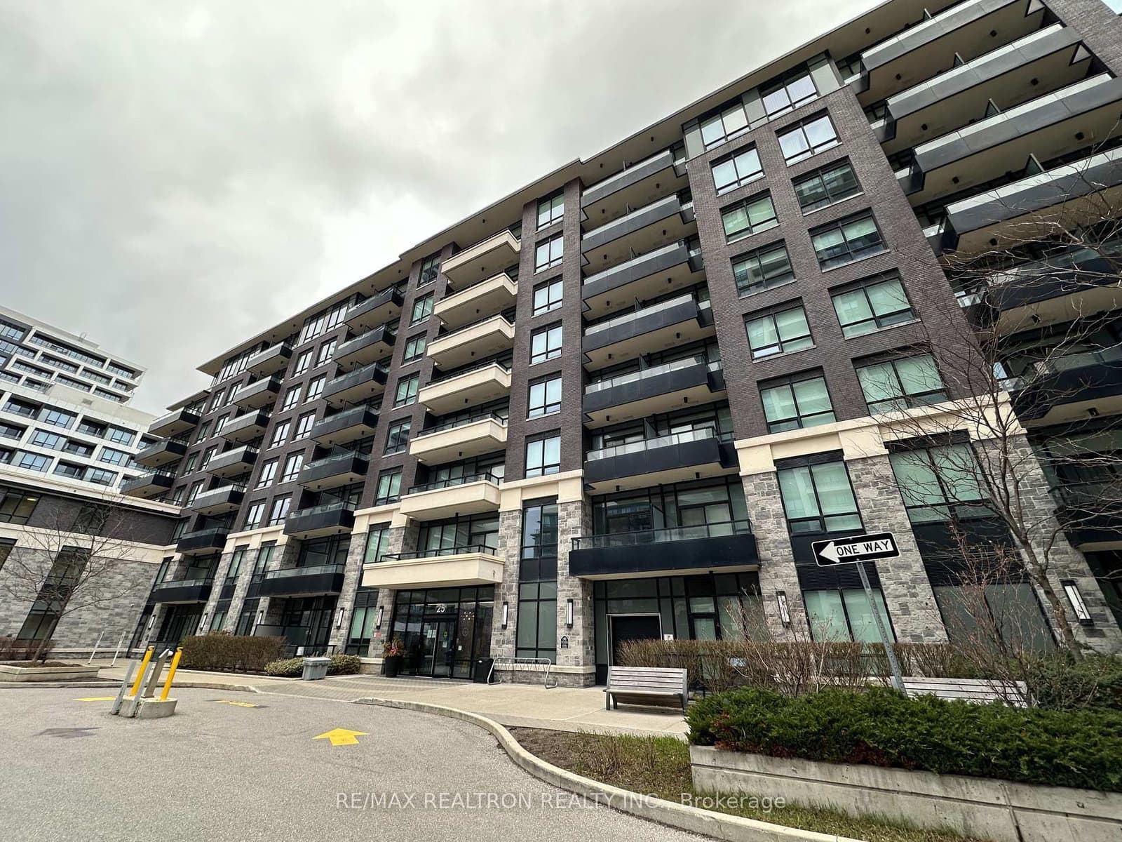 #516 - 25 Water Walk Drive