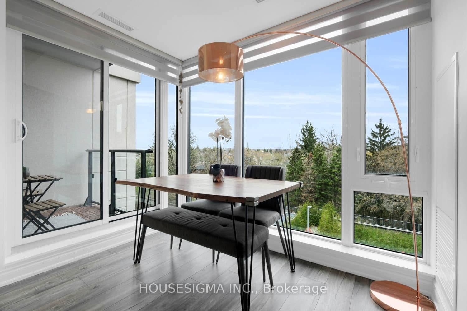 #318 - 9618 Yonge Street