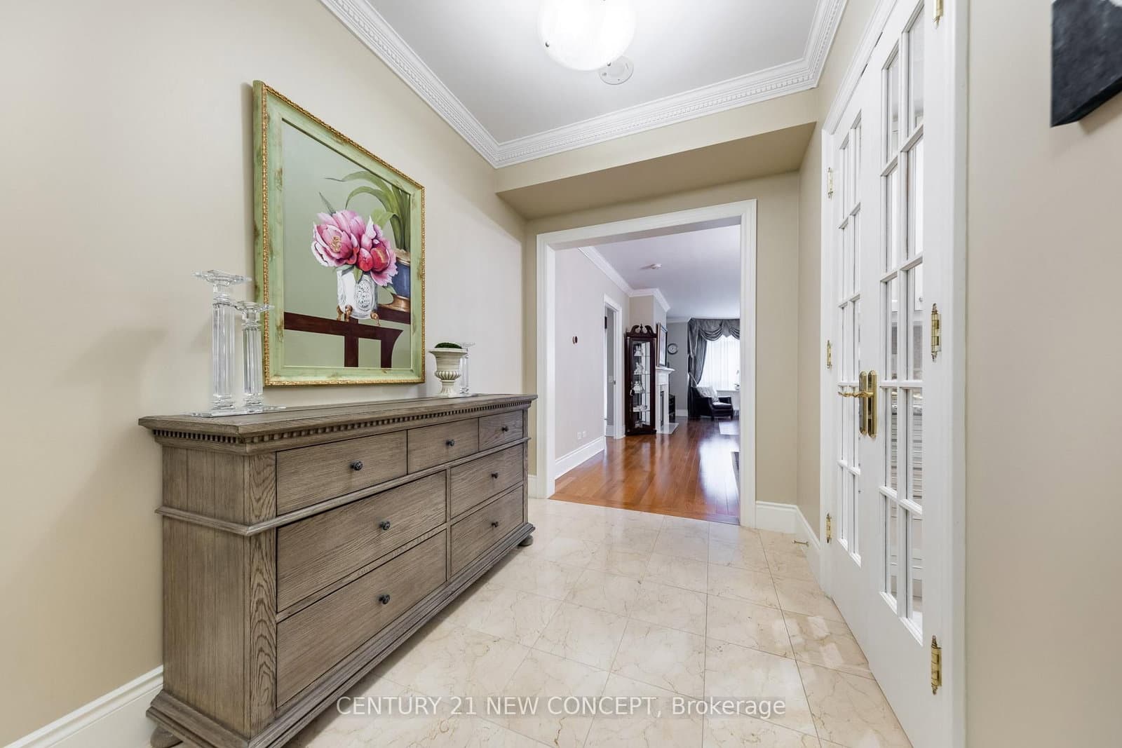 #204 - 7071 Bayview Avenue