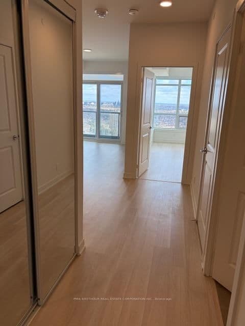 #2510 - 50 Upper Mall Way