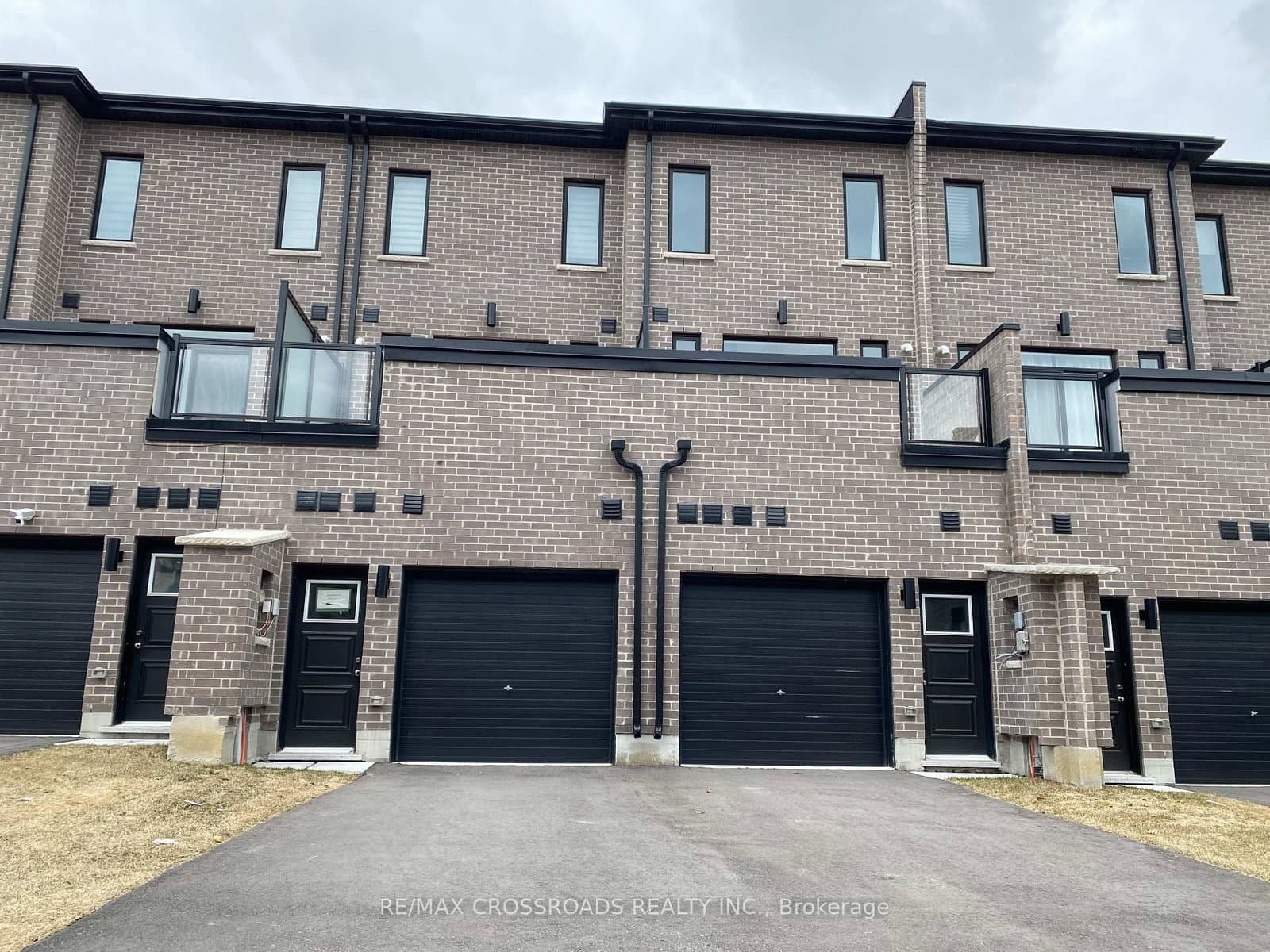 68 Stauffer Crescent