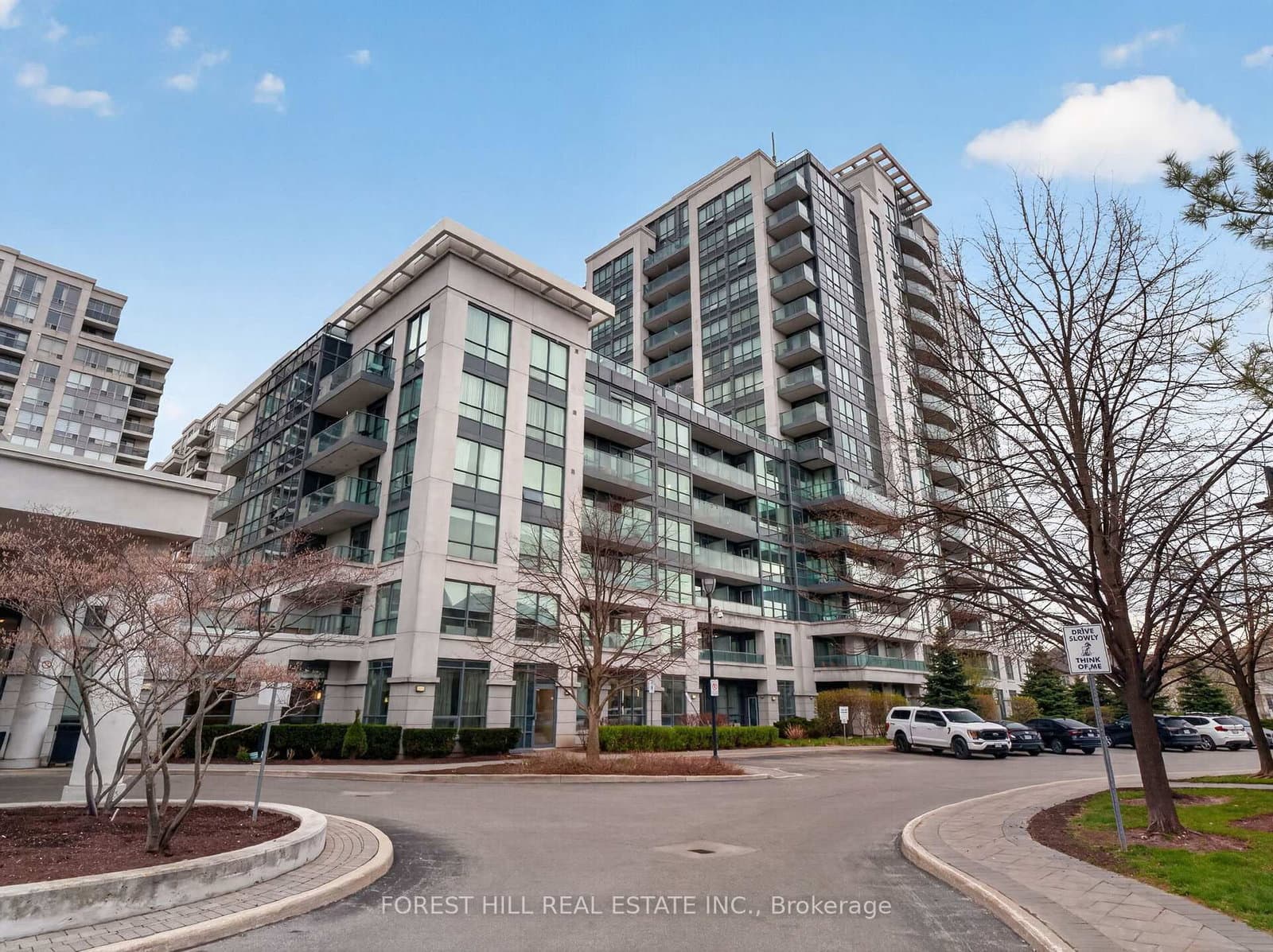 #210 - 30 North Park Road