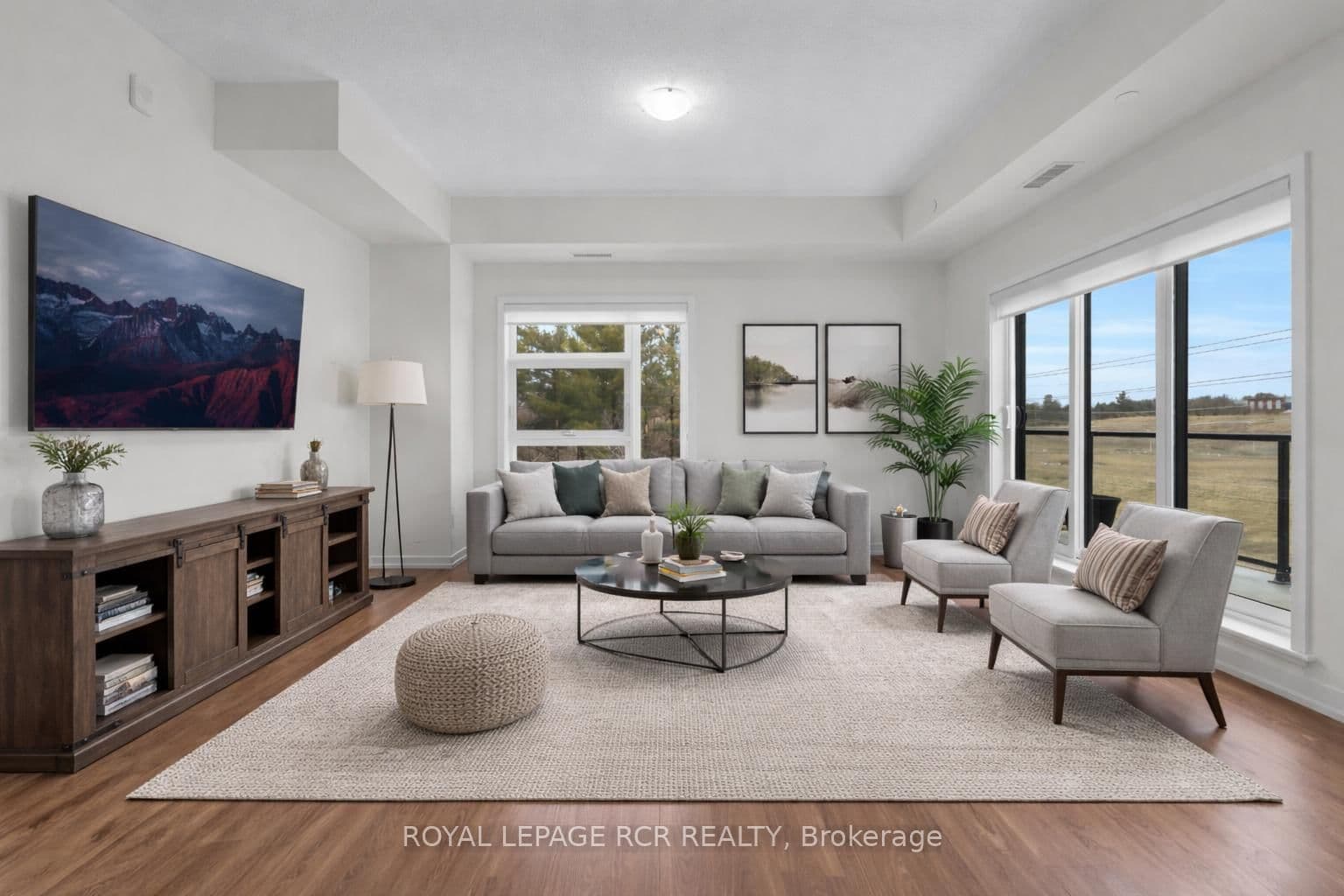 #413 - 555 William Graham Drive