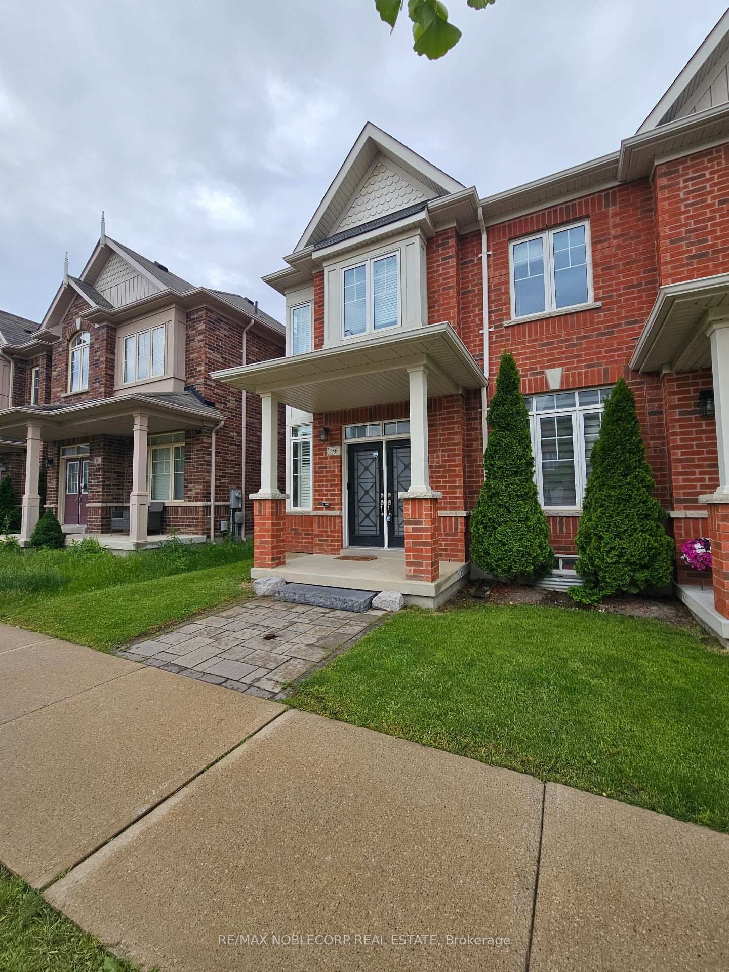156 Barons Street