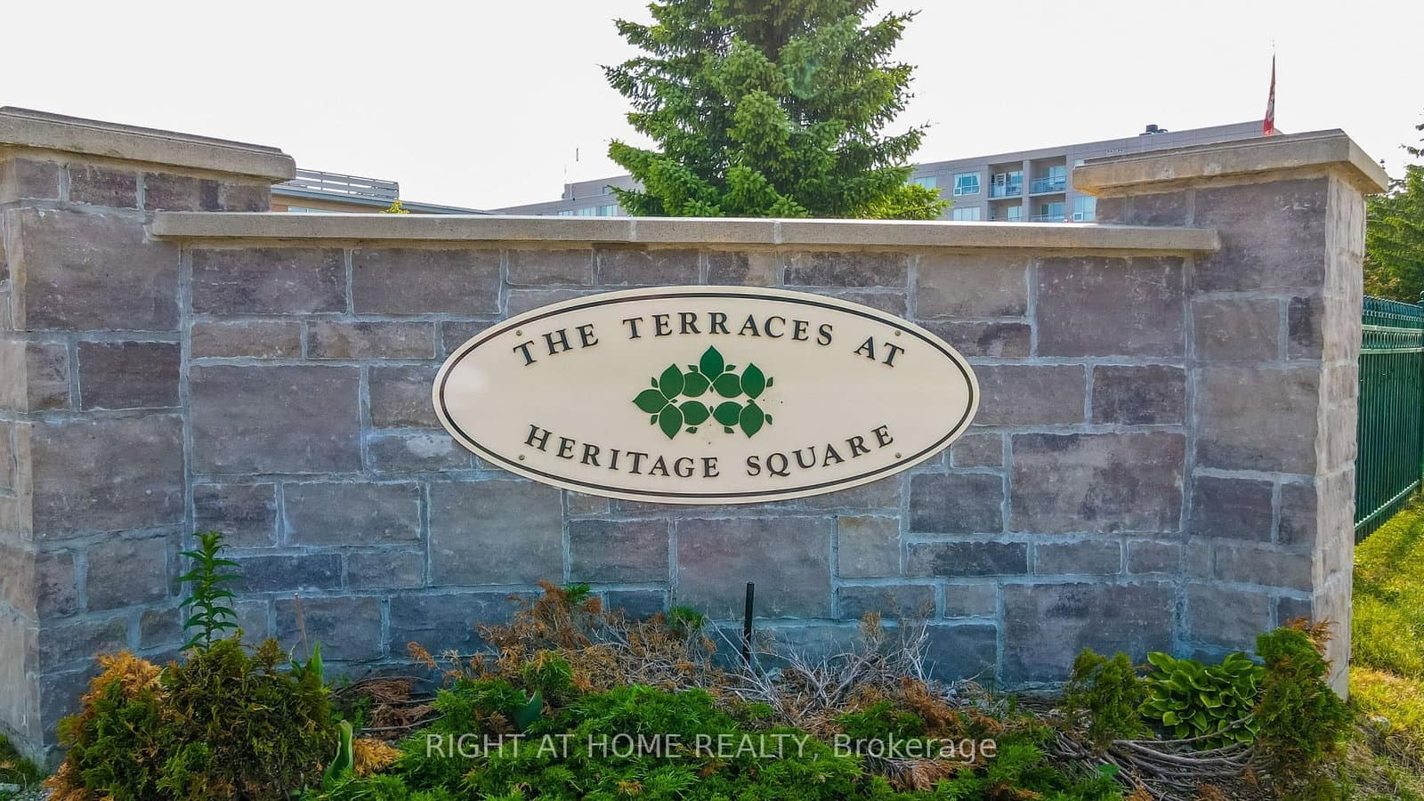 #506 - 90 Dean Avenue