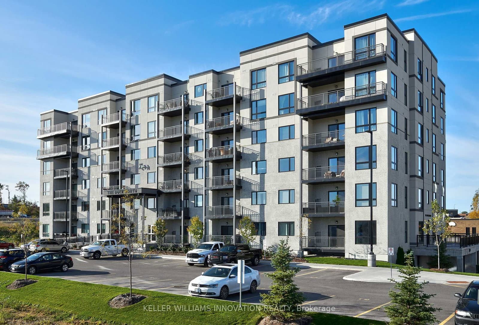 299 Cundles Road E, Unit 304