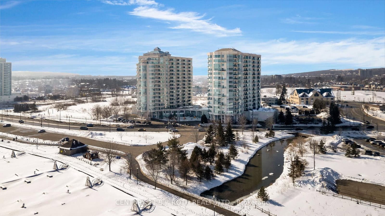 #1402 - 2 Toronto Street