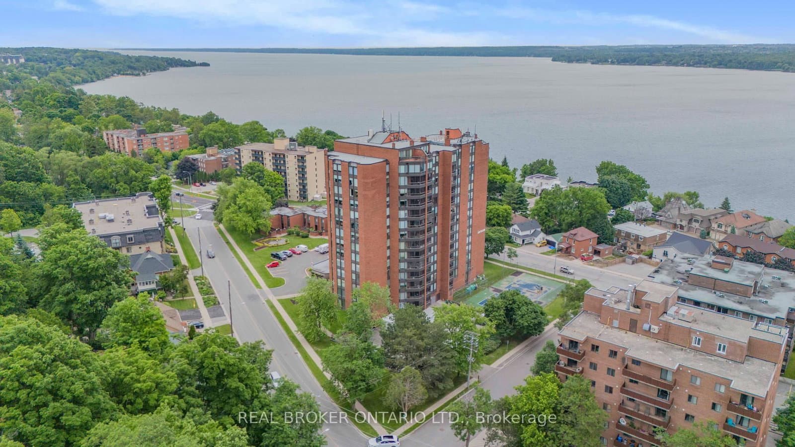 #208 - 181 Collier Street