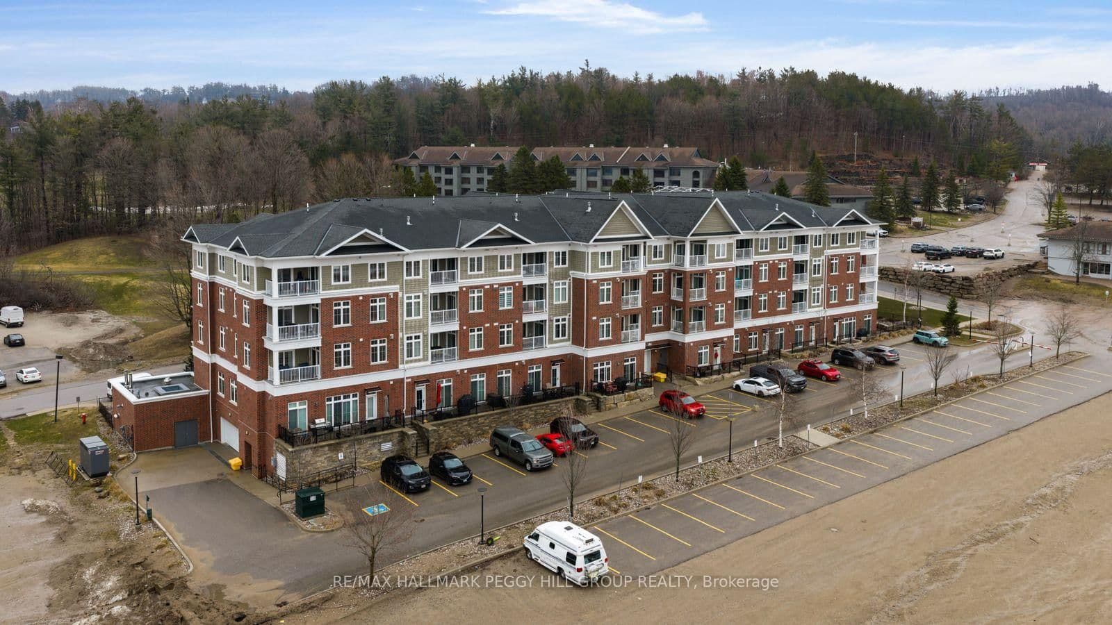 #217 - 40 Horseshoe Boulevard