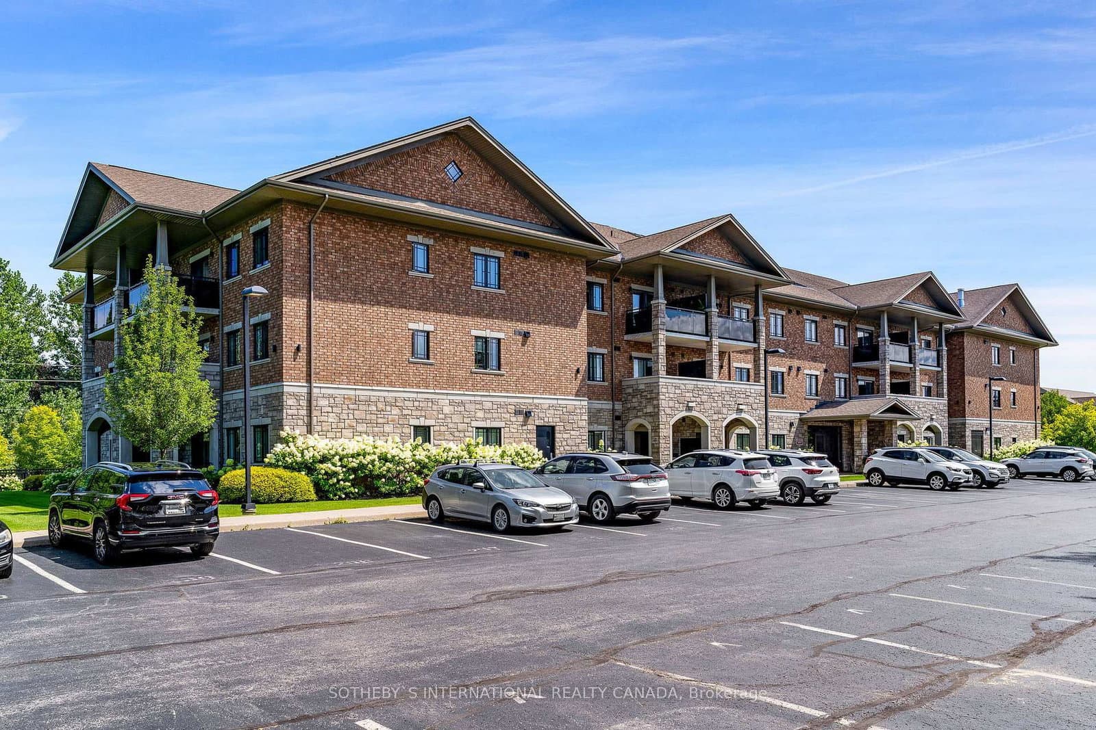 1 Chamberlain Crescent, Unit 106