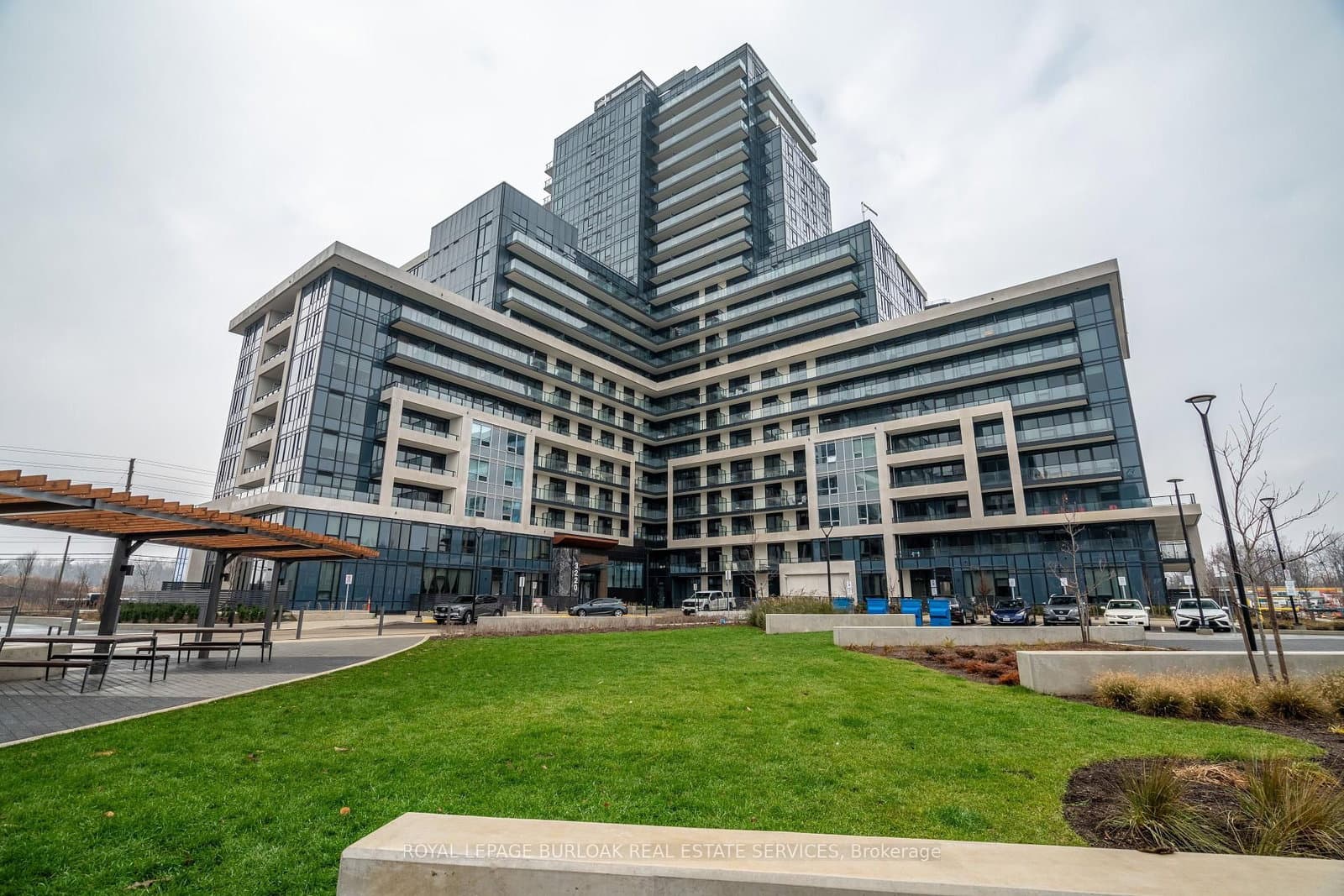 3220 William Coltson Avenue, Unit 408